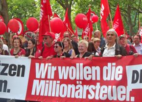 Tens of thousands defied police to march in the Blockupy Frankfurt demonstration