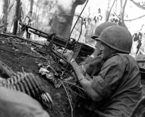 U.S. soldiers fighting in the war in Vietnam