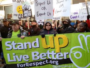 Chicagoans join Walmart workers in this year's Black Friday day of action