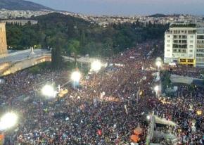 Huge numbers of people jammed Syntagma Square to celebrate the "no" vote