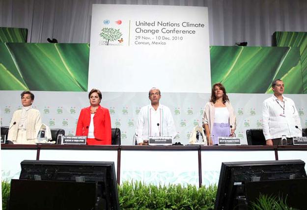The opening panel discussion at the COP16 UN summit on climate change in Cancún