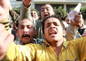 Egyptian Telecom workers rejoice after Mubarak is forced to step down