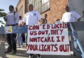 Locked-out Con Ed workers keep up the fight on the picket lines