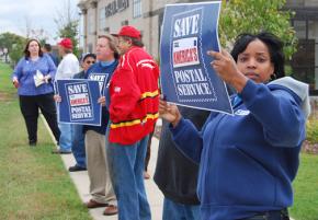 Unionists mobilize in defense of postal workers' jobs in Wisconsin