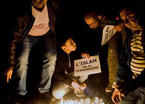 Muslims pay tribute to those lost in the deadly Paris attacks