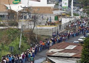 Lines outside supermarkets in Venezuela have grown longer